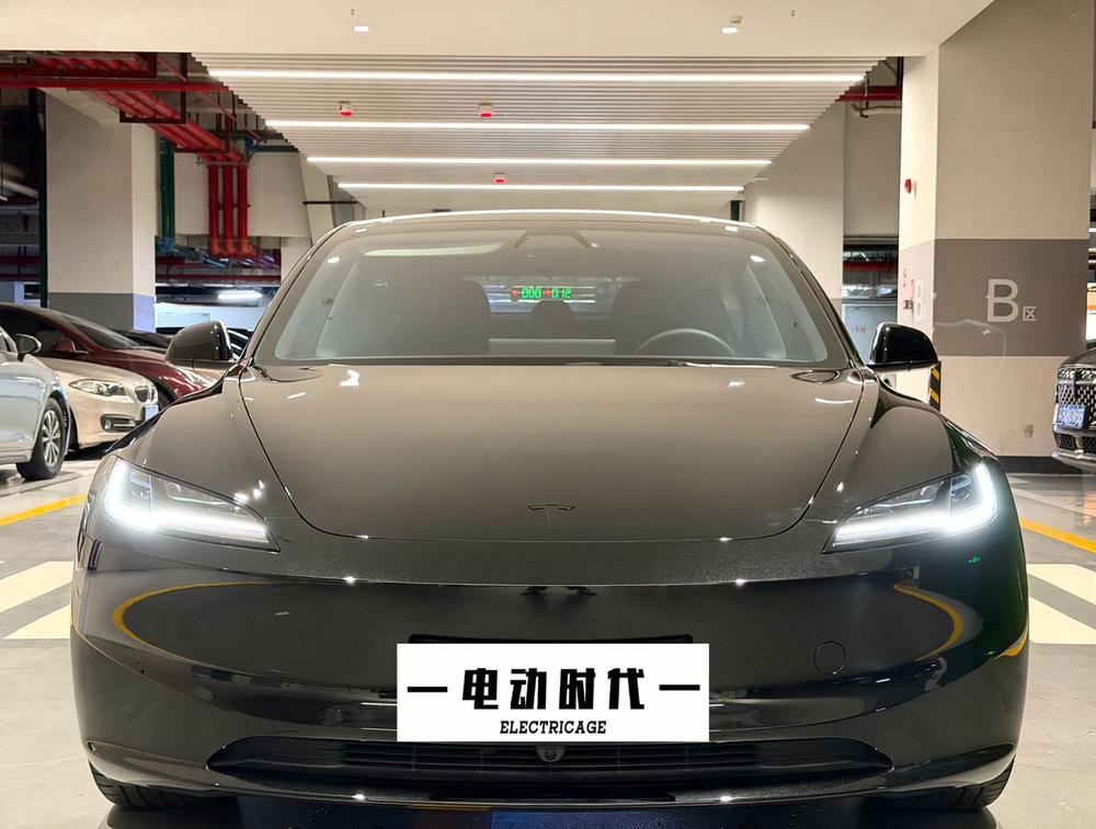 Tesla Model 3 2025 #13 Tesla Model 3 2025 car image #13