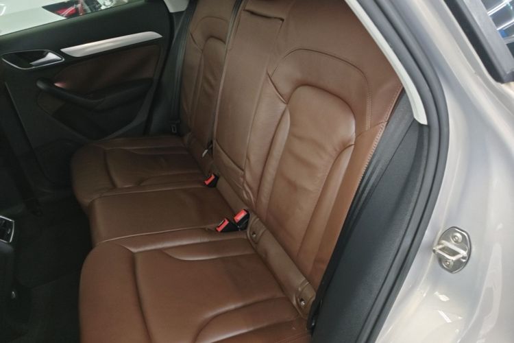 Audi Q3 2015 #17 Audi Q3 2015 car image #17