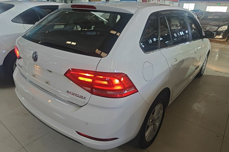 Volkswagen Santana 2015 car image #7