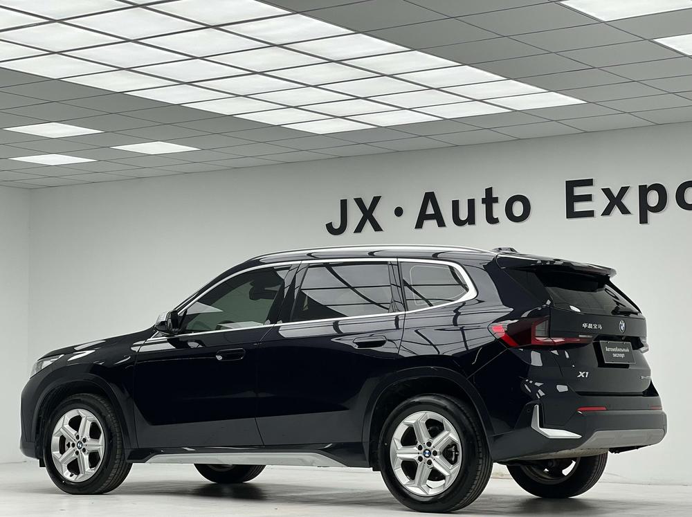 BMW X1 2023 صورة سيارة #5
