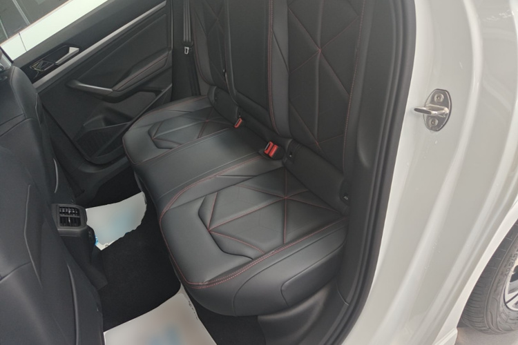 Volkswagen Lavida 2024 car image #17