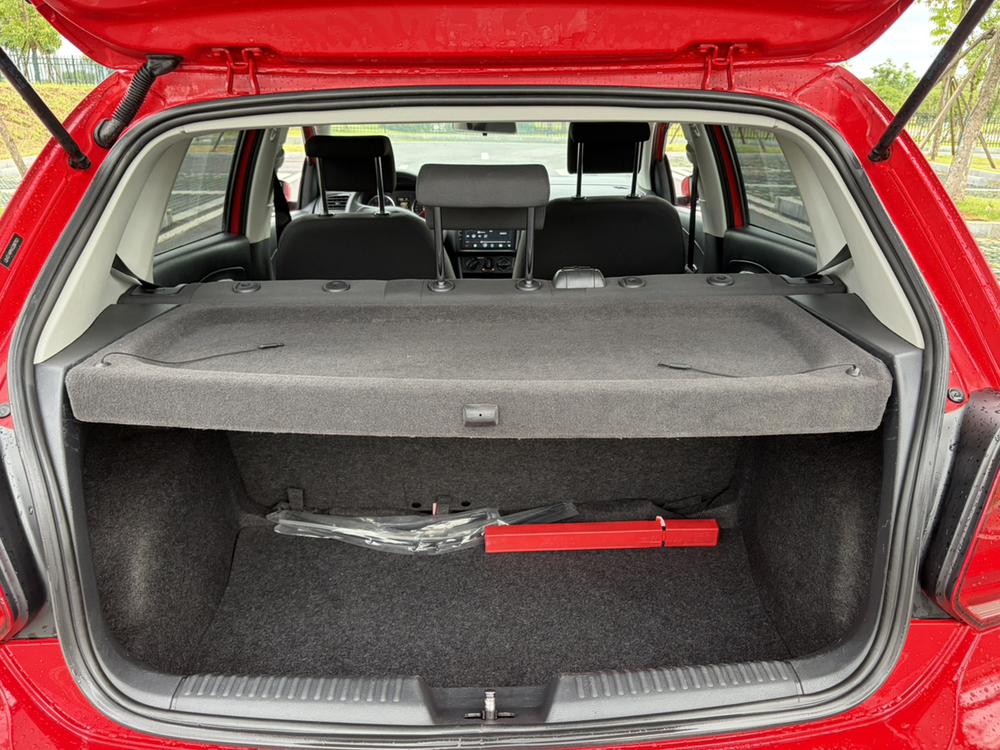 Volkswagen Polo 2016 #12 Volkswagen Polo 2016 car image #12