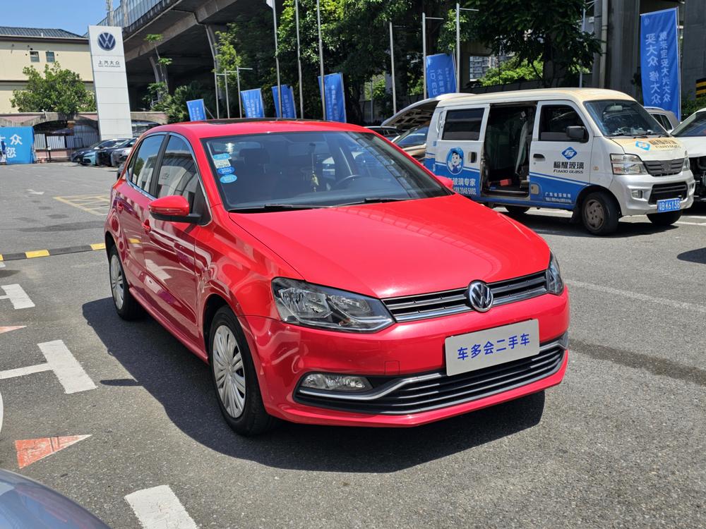 Volkswagen Polo 2016 car image #3
