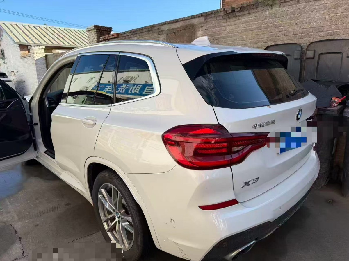 BMW X3 2018 #4 BMW X3 2018 car image #4