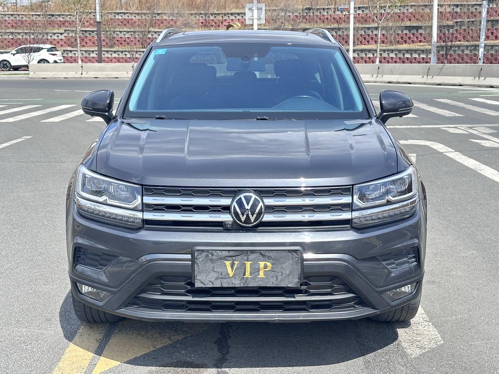 Volkswagen Tharu 2021 car image #2