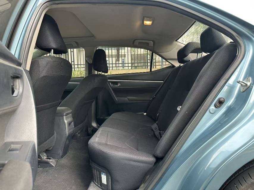 Toyota Corolla 2018 immagine di auto #9