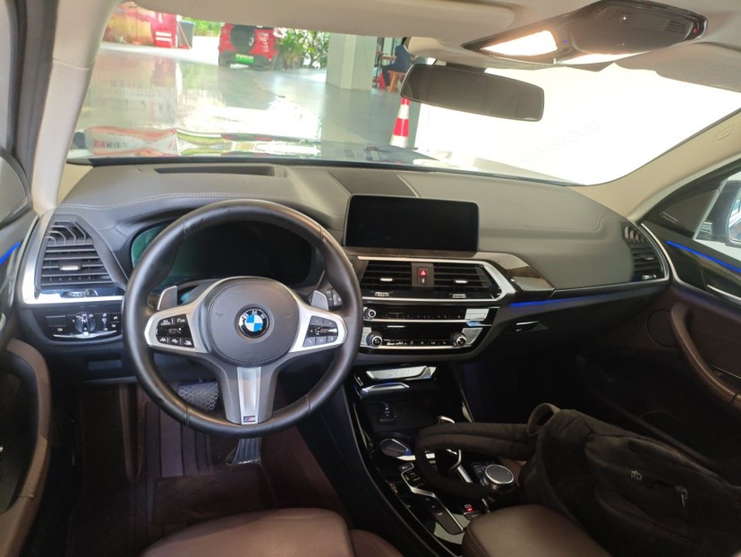 BMW X3 2021 car image #3