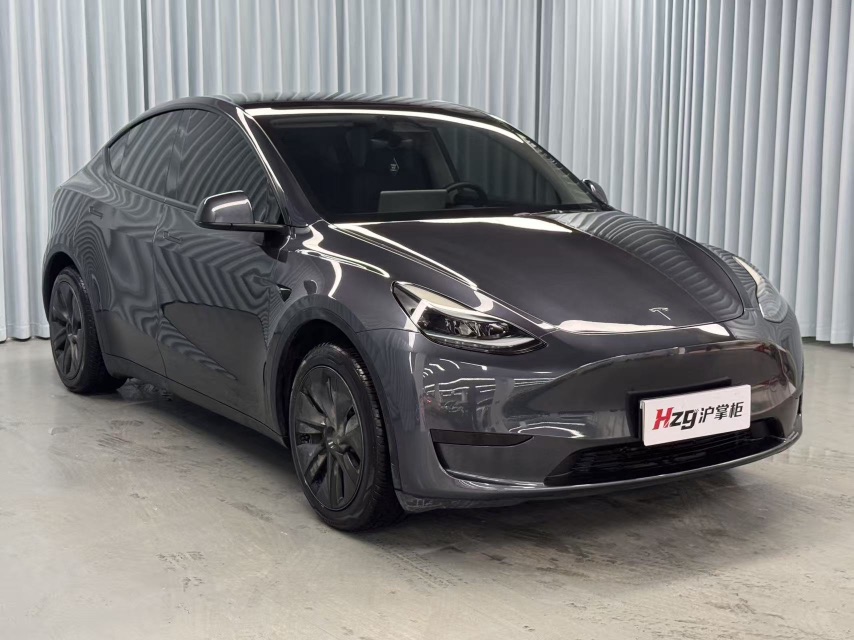 Tesla Model Y 2024 #3 Tesla Model Y 2024 car image #3