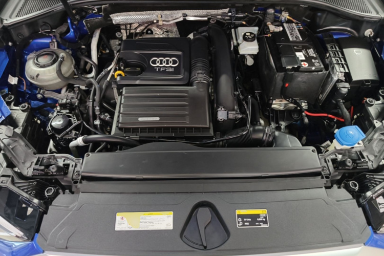 Audi Q3 2021 #20 Audi Q3 2021 car image #20