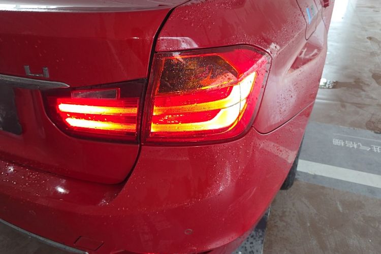 BMW 3 Series 2015 #8 BMW 3 Series 2015 car image #8