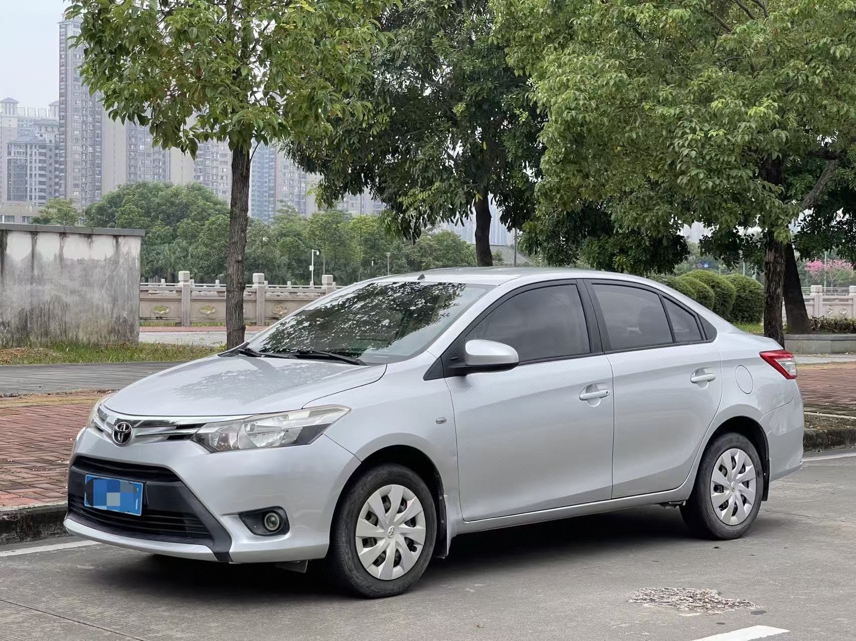 Toyota Vios 2015 Toyota Vios 2015 car image