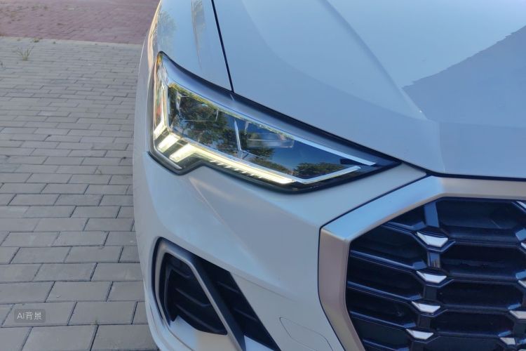 Audi Q3 2021 #8 Audi Q3 2021 car image #8
