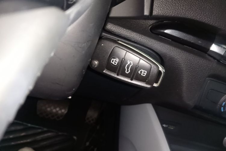 Audi A3 2018 #14 Audi A3 2018 car image #14