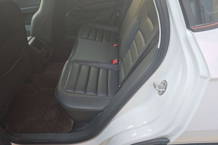 Volkswagen Tharu 2019 #17 Volkswagen Tharu 2019 صورة سيارة #17