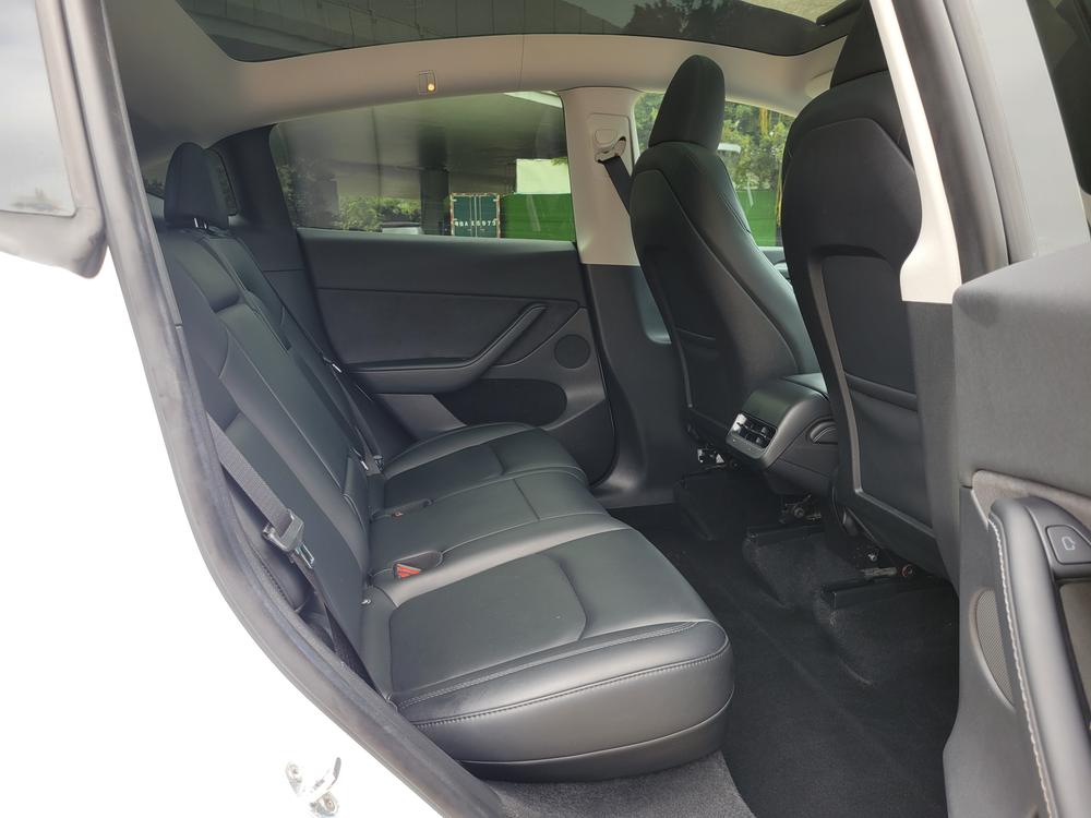 Tesla Model Y 2023 #24 Tesla Model Y 2023 car image #24