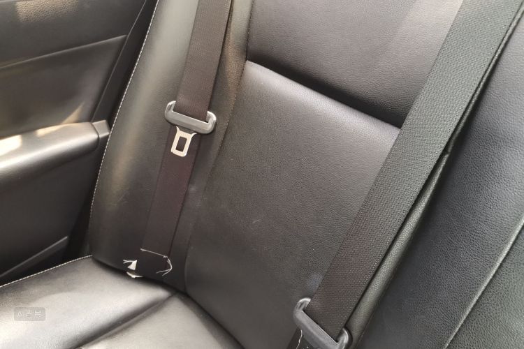 Toyota Corolla 2018 #19 Toyota Corolla 2018 car image #19
