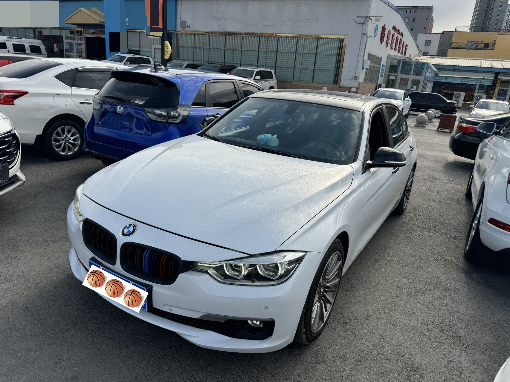 BMW 3 Series 2019 BMW 3 Series 2019 car image