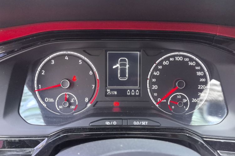 Volkswagen Polo 2021 car image #13