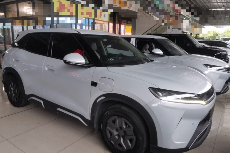 BYD YuanUP 2025 #6 BYD YuanUP 2025 immagine di auto #6