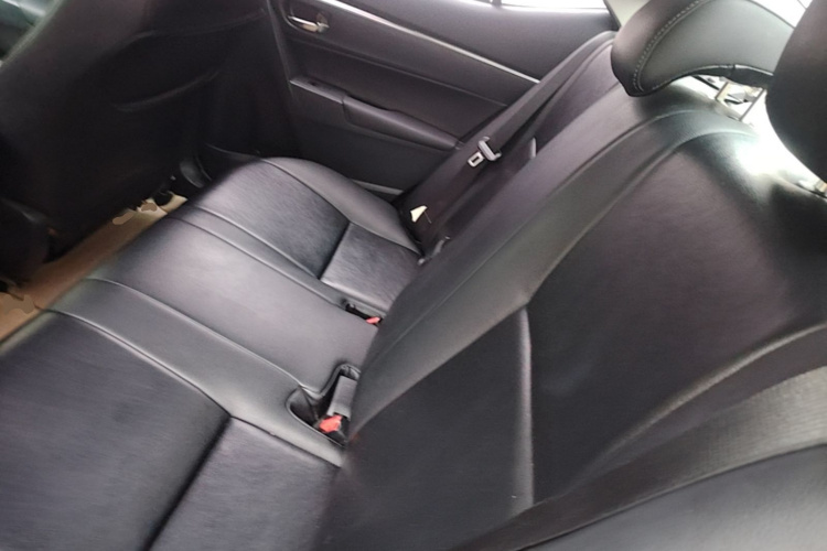 Toyota Corolla 2016 #13 Toyota Corolla 2016 car image #13
