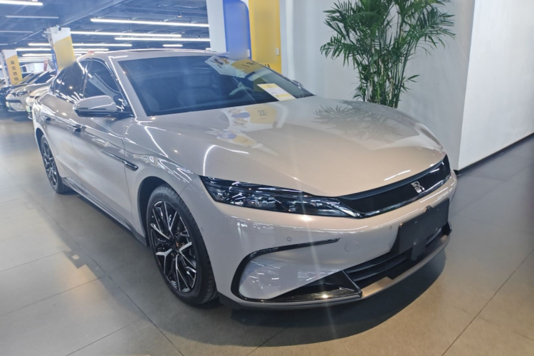 BYD Han 2025 #4 BYD Han 2025 car image #4