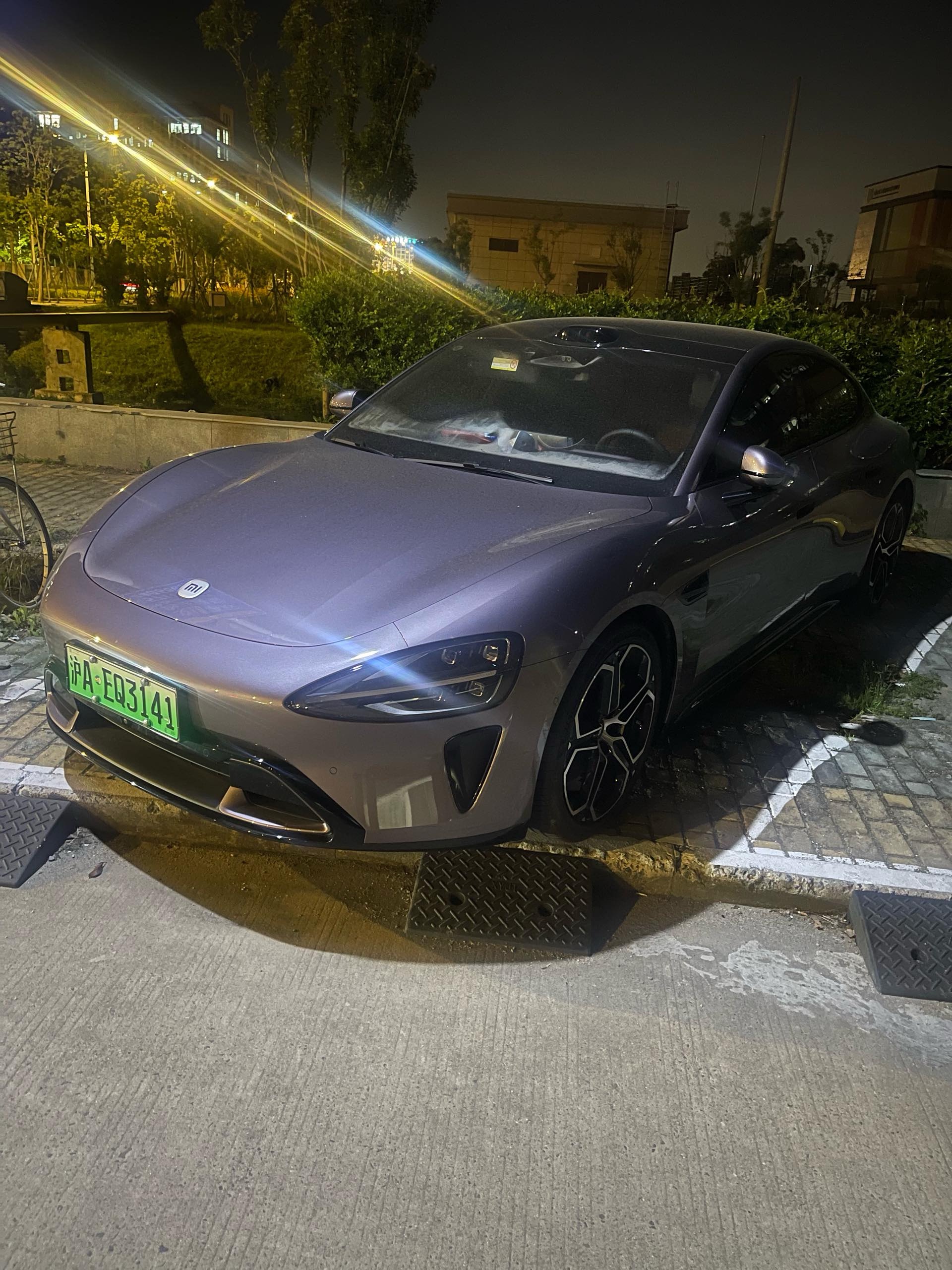 MI SU7 2025 car image 