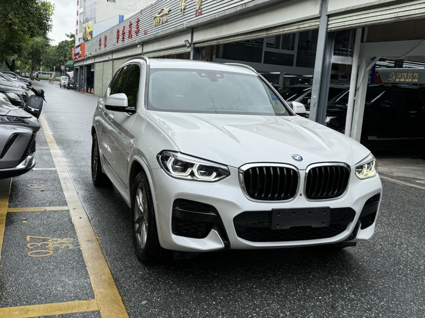 BMW X3 2021 imagem de carro #3