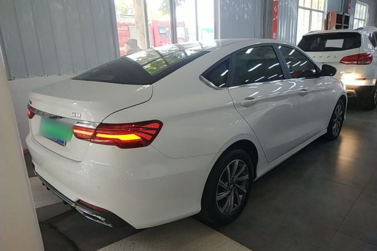 GEELY Binray 2019 image de voiture #7