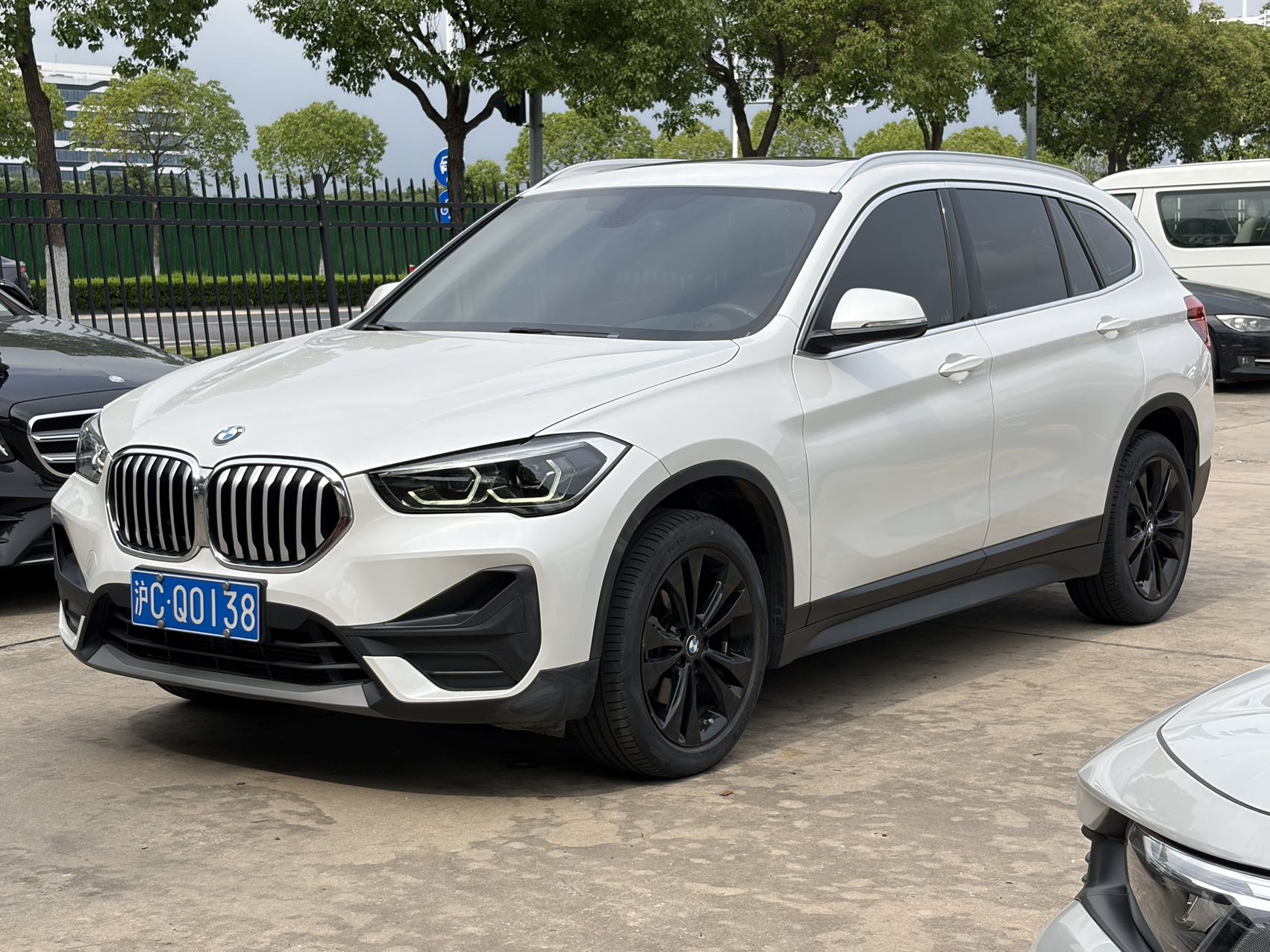 BMW X1 2020 BMW X1 2020 car image