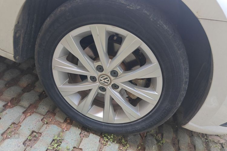 Volkswagen Lavida 2017 imagen de coche #9