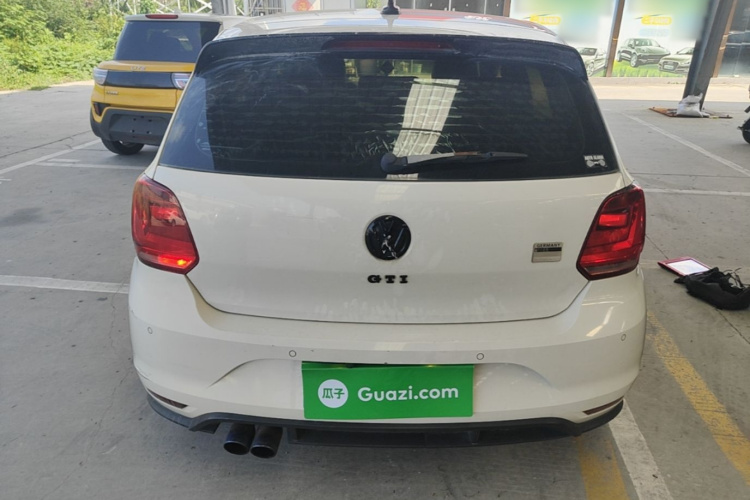 Volkswagen Polo 2015 #6 Volkswagen Polo 2015 car image #6