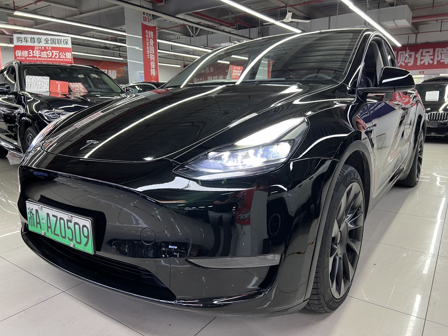Tesla Model Y 2022 Tesla Model Y 2022 car image