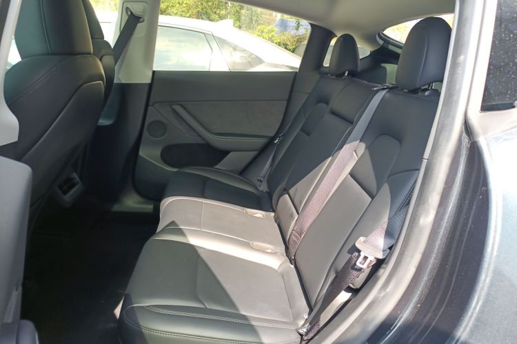 特斯拉 Model Y 2024 汽车图片 #16