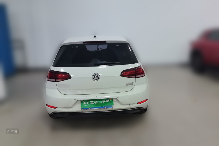 Volkswagen Golf 2020 car image #6