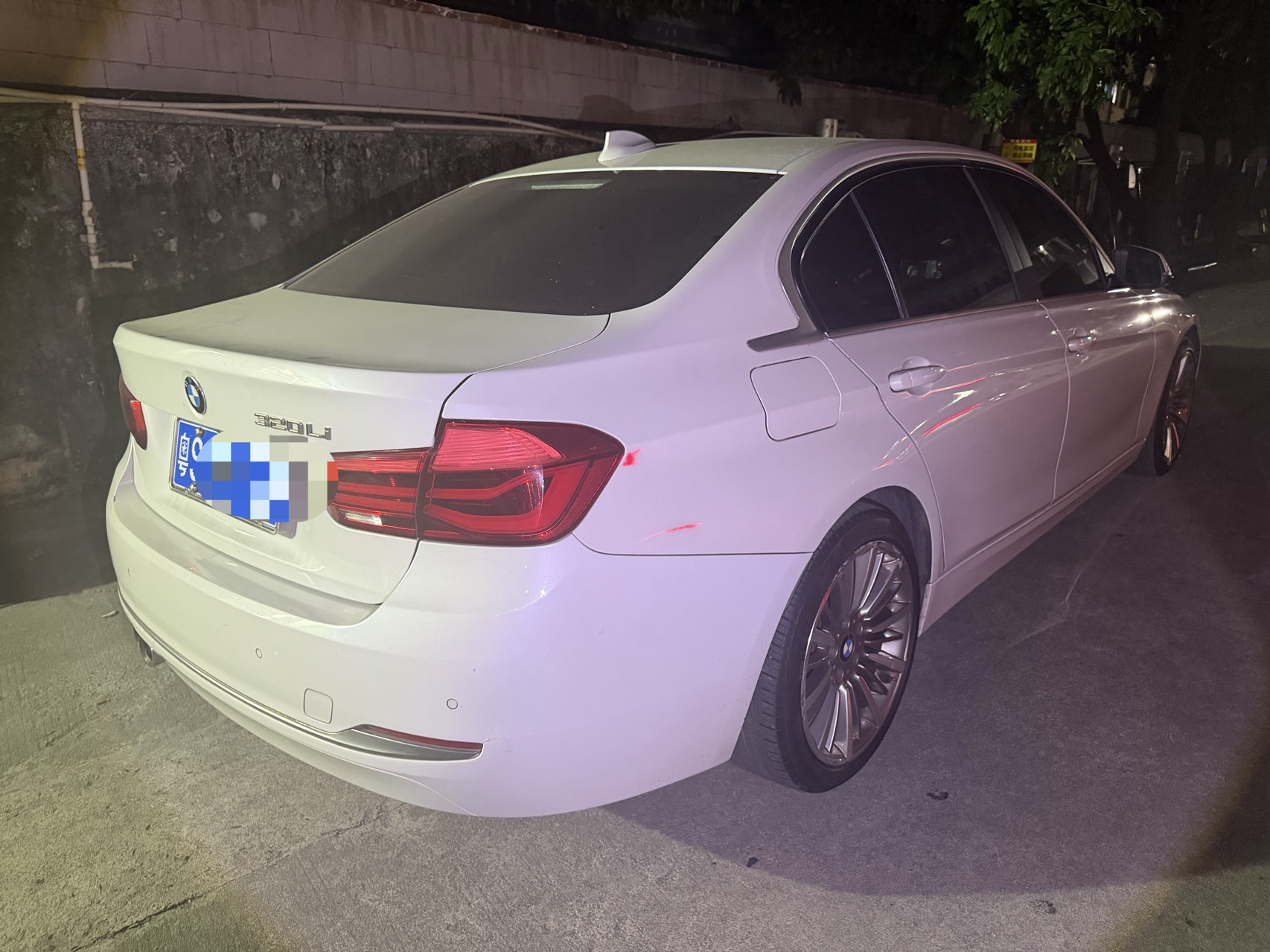BMW 3 Series 2019 car image #4