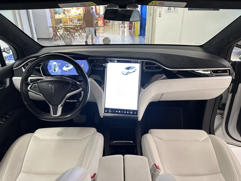 Tesla Model X 2017 car image #8