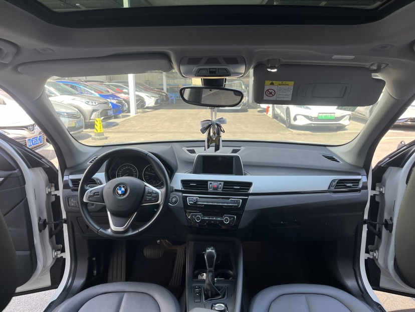 BMW X1 2017 car image #7