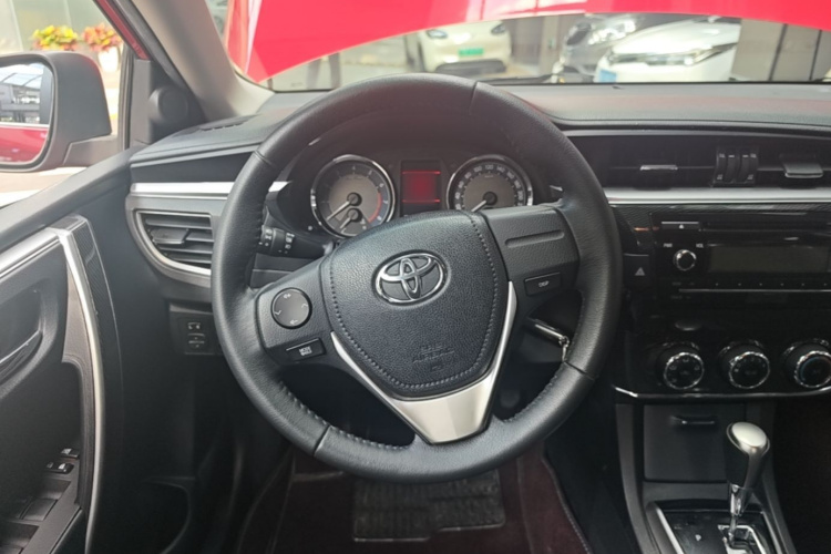 Toyota Corolla 2014 #11 Toyota Corolla 2014 car image #11