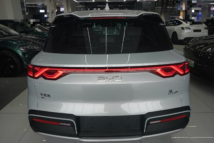 BYD YuanUP 2026 #6 BYD YuanUP 2026 immagine di auto #6
