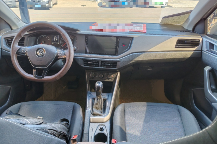 Volkswagen Polo 2020 car image #10