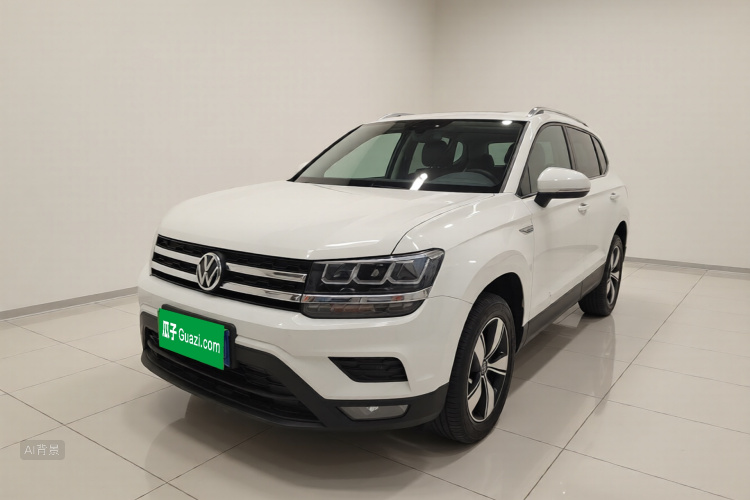 Volkswagen Tharu 2021 car image #2