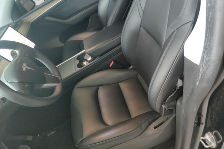 Tesla Model Y 2021 #15 Tesla Model Y 2021 car image #15