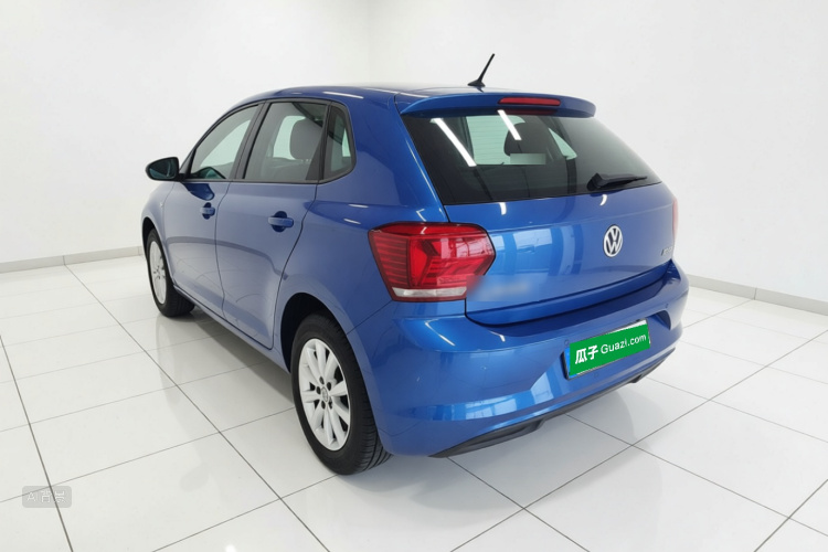 Volkswagen Polo 2019 car image #5