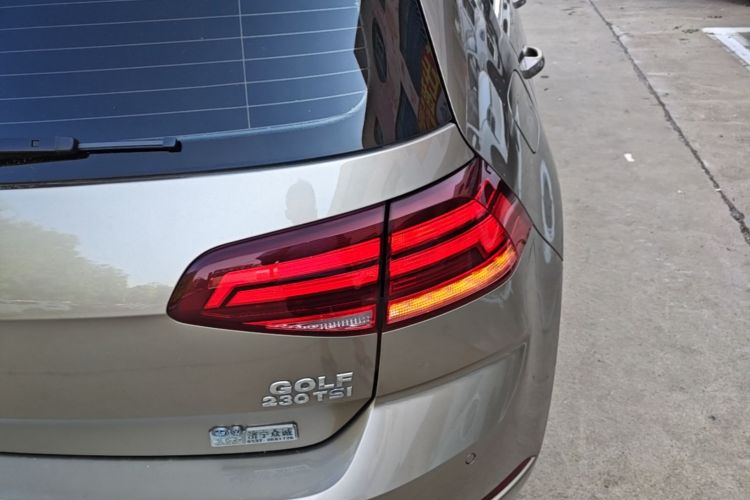 Volkswagen Golf 2019 #8 Volkswagen Golf 2019 car image #8