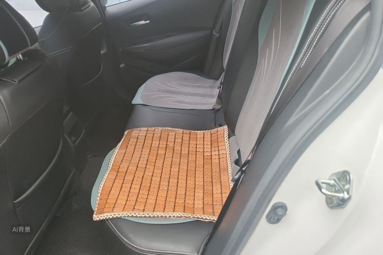 Toyota Corolla 2021 immagine di auto #19