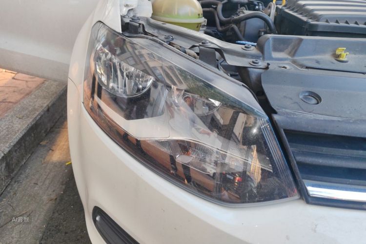 Volkswagen Polo 2016 car image #8