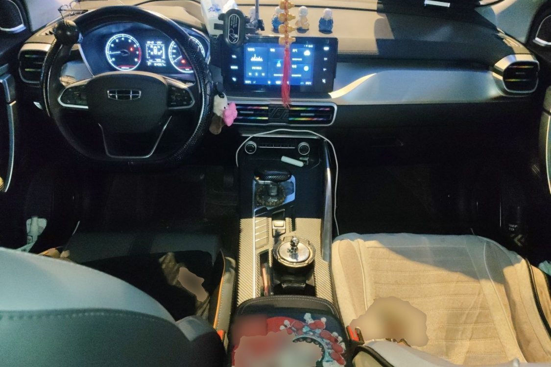 GEELY Coolray 2024 car image #21