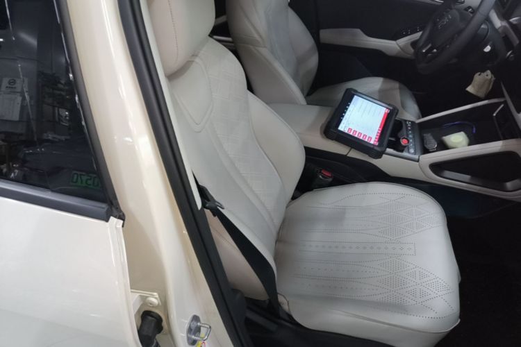 BYD YuanUP 2025 #24 BYD YuanUP 2025 صورة سيارة #24