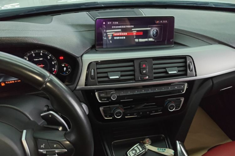 BMW 3 Series 2019 #13 BMW 3 Series 2019 immagine di auto #13