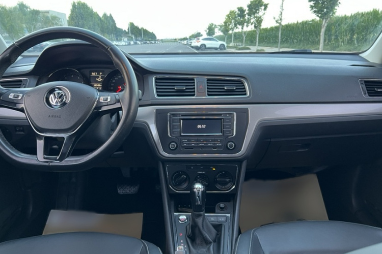 Volkswagen Lavida 2017 #11 Volkswagen Lavida 2017 car image #11